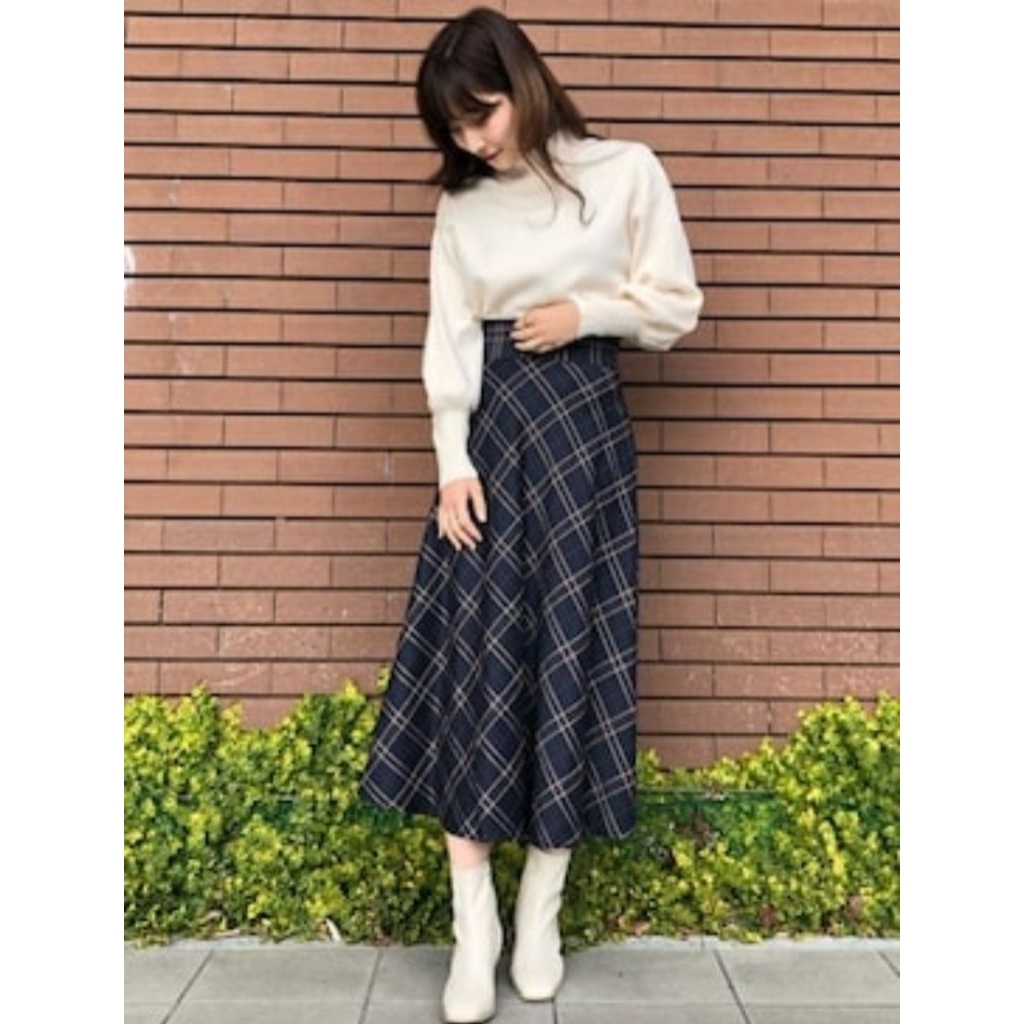 INGNI ป้ายF เอว26-32/สะโพกฟรี/ยาว34 ผ้าโพลีผสมผ้าสวย,มีซับ