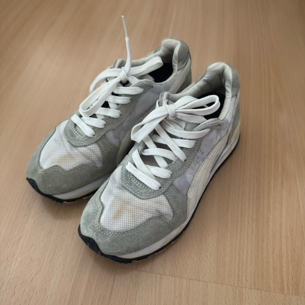 ส่งต่อรองเท้าผ้าใบ Puma (มือ2)