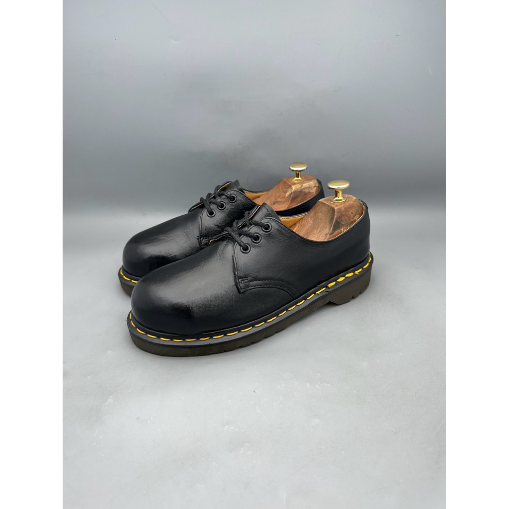 Dr.martens 1925 England ( หัวเหล็ก ) Size37-38