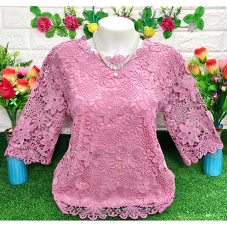 เสื้อลูกไม้ผู้หญิงมีซับในตัว ไม่บางไม่ร้อน ใส่สบาย ใส่ได้ถึงอก 52 นิ้ว