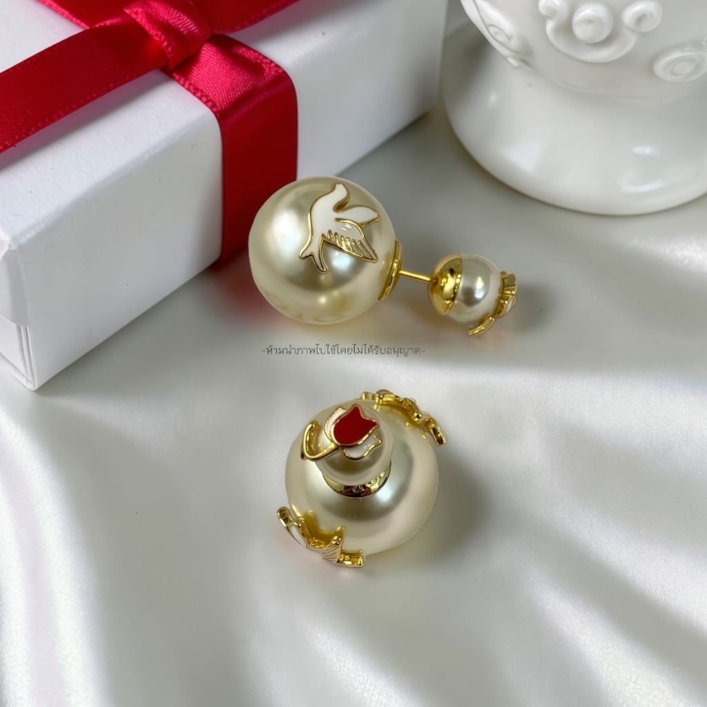 ต่างหู DI เนื้องานเรียบสวย พร้อมส่งในไทย ภาพถ่ายจากสินค้าจริงของ ร้านถ่ายเองทำเองทุกขั้นตอน (B999)