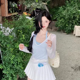 เสื้อยืดแขนยาวกันแดด ทรงเข้ารูป เสื้อแฟชั่นใหม่สำหรับฤดูร้อน