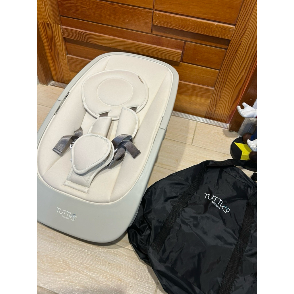 ส่งต่อ เปลเด้ง แบรนด์ tutti bambini สภาพใหม่ พร้อมกระเป๋า