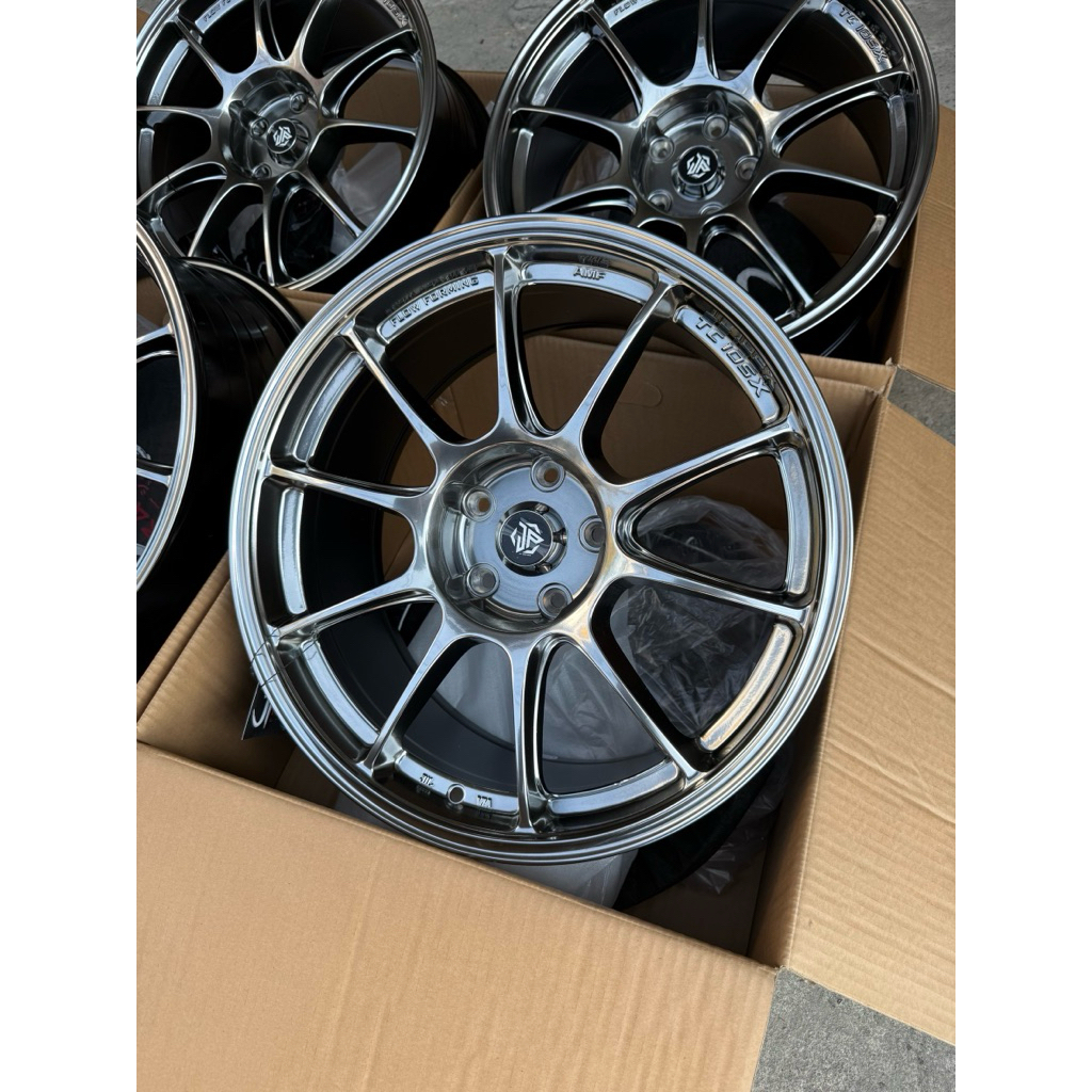 แม็กใหม่TC105X(งานJP)ขอบ18กว้าง8.5ออฟ+35ใส่5/114(ราคาต่อ1วง)