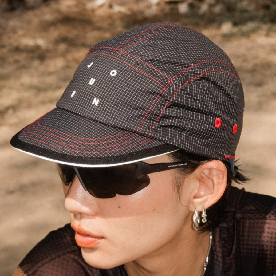 หมวก JOURN SUPERLIGHT RUN CAP – หมวกวิ่งน้ำหนักเบาพิเศษ