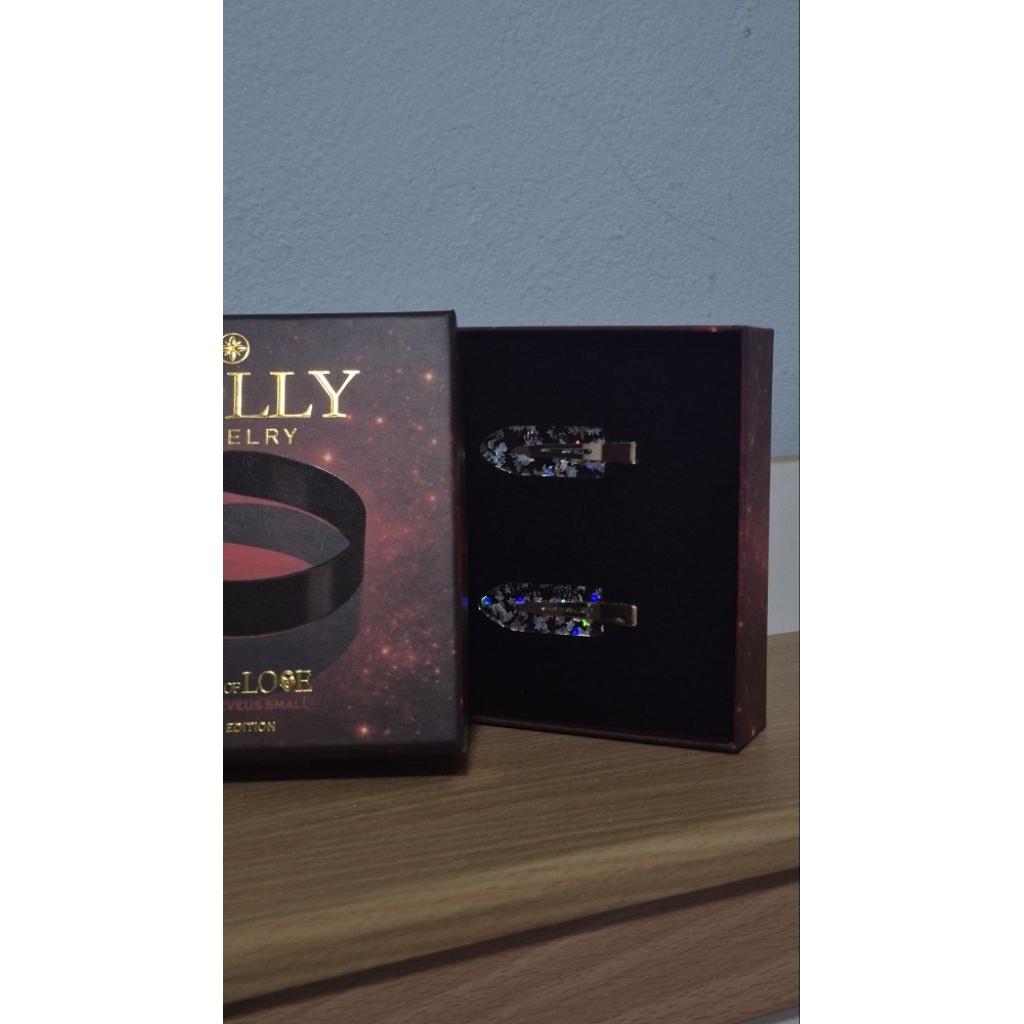 กิ๊บติดผม แบรนด์ Molly jewelry (สีใสรูปดาว)