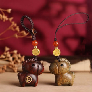 ของขวัญปีม้า2569การ์ตูนม้านําโชคพวงกุญแจไม้จันทน์สร้างสรรค์ม…