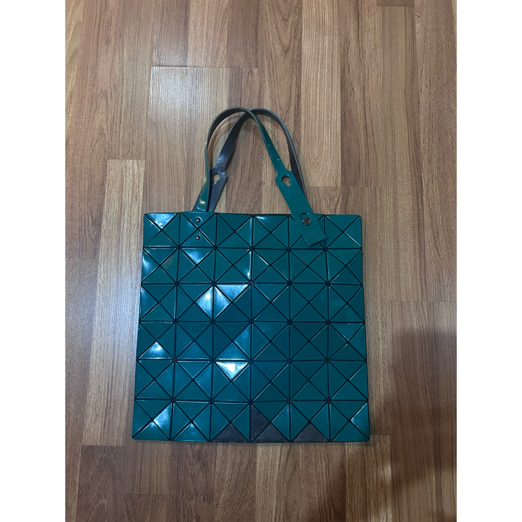 Used BAO BAO ISSEY MIYAKE LUCENT W Color Tote 6x6
