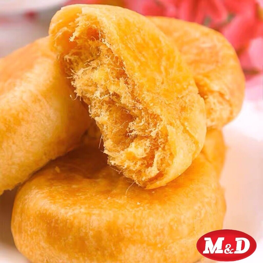 ขนมเปี๊ยะไก่หยอง ขนมเปี๊ยะไส้ไก่หยอง M&D เอ็ม&ดี ขนมเปี๊ยะแป้งนุ่ม ไส้แน่น อร่อยเต็มคำ