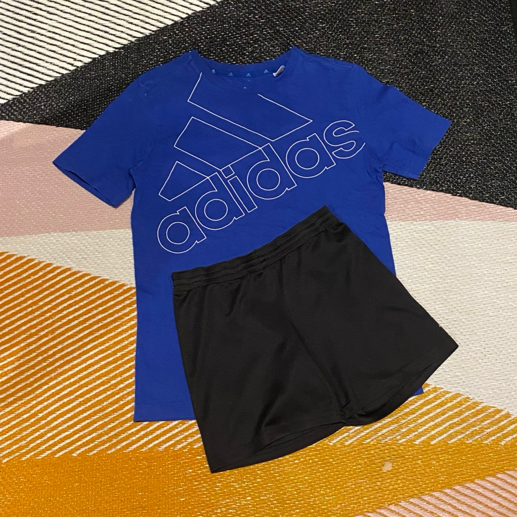 เสื้อยืด adidas climalite size 150  แถมกางเกงกีฬา kipsta  จาก Decatlon