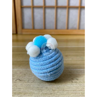 ลูกบอลดอกไม้ ของเล่นแมว ลูกบอลเชือกสีพาสเทล มีเสียงกระดิ่ง ของเล่นแมวกัดเล่น กลิ้งได้ ช่วยลับเล็บ ของเล่นแมวน่ารัก