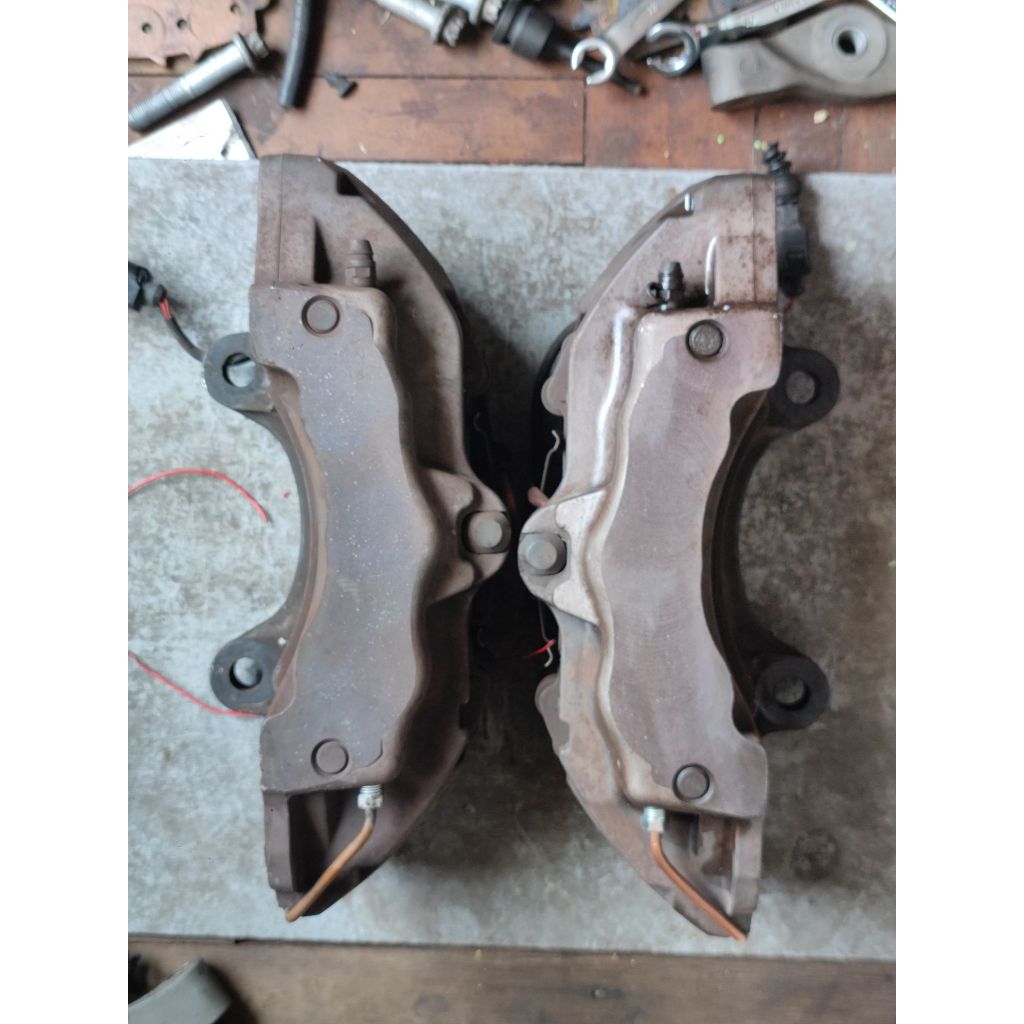 Brembo 18Z 6POT ปั๊มเบรค คู่หน้า แท้ #2
