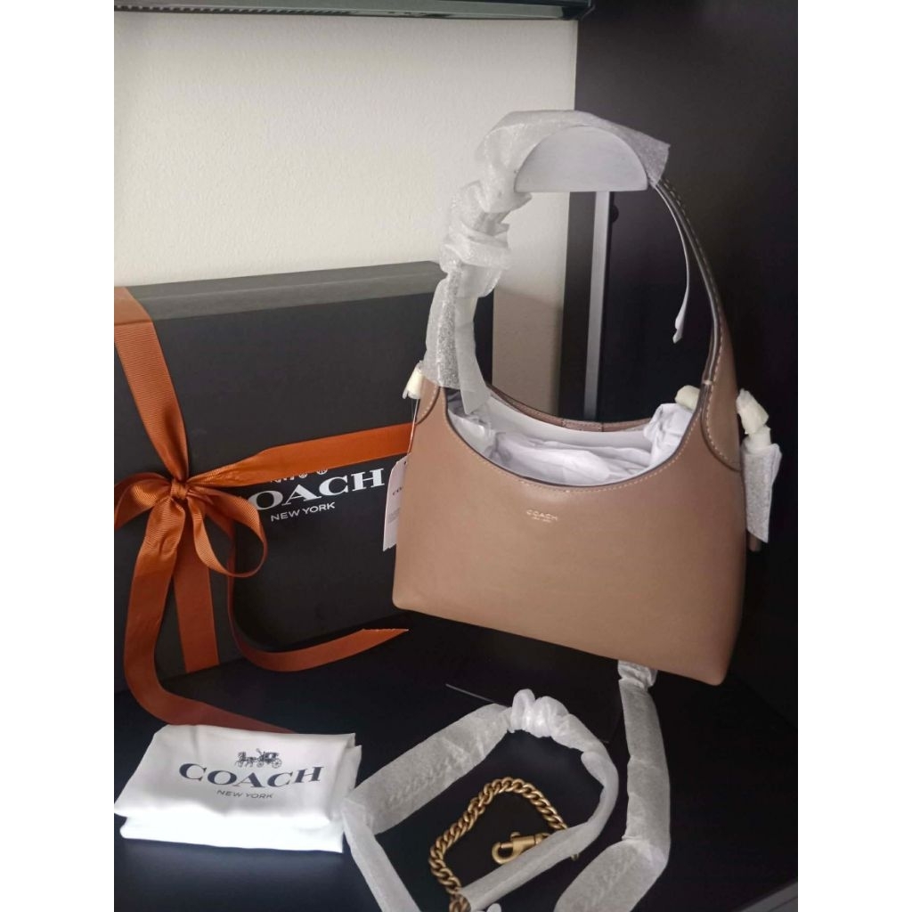 มีสองไซส์ 23 / 28 New งานShop Brooklyn Shoulder Bag 23 / 28 CU068