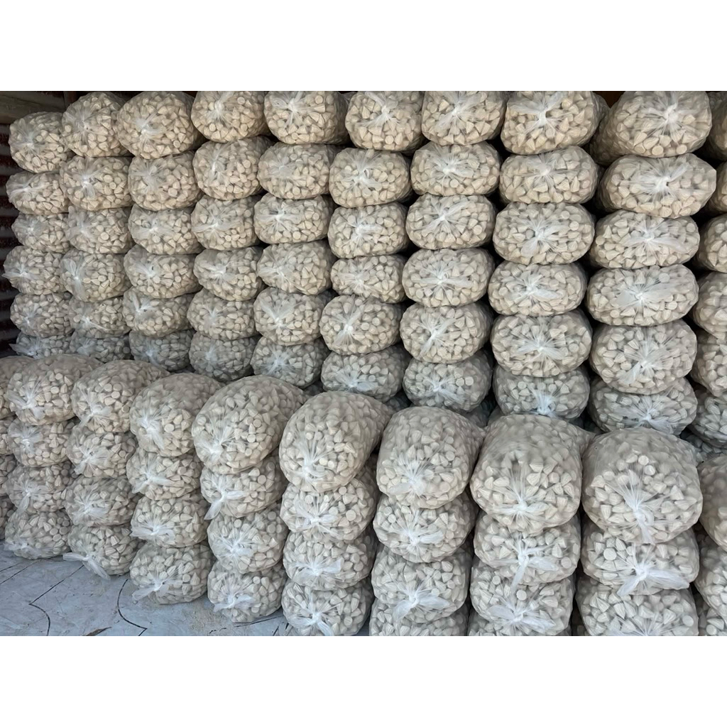 ดินสอพองแท้คุณภาพ เหมาะสำหรับเทศกาลสงกรานต์  ขัดผิวเนียนนุ่ม งานอุตสาหกรรม เนื้อละเอียดบริสุทธิ์ 100% ถุงละ 10 กก.