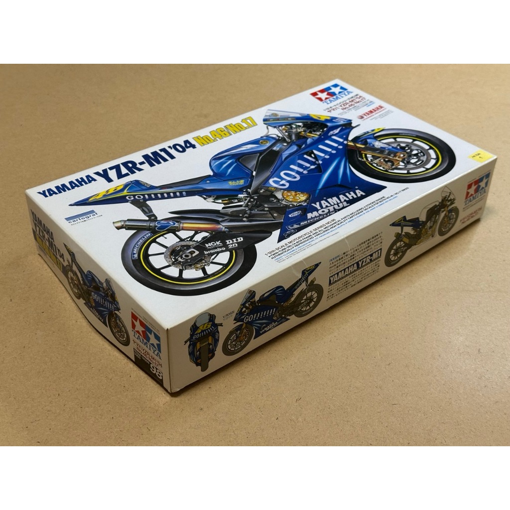 Tamiya - 14098 Yamaha YZR-M1 '04 (No.46/No.47) กล่องที่ 1