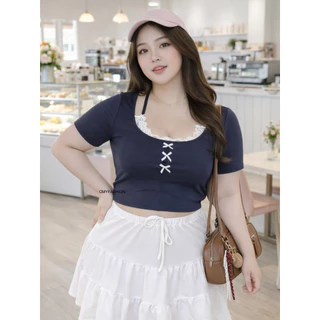 เสื้อคอกว้าง ไซส์ใหญ่ แขนสั้น ทรงครอป แต่งลูกไม้หน้าอก ติดโบว์หวาน ผ้าร่องใหญ่ เนื้อผ้ายืดหยุ่น ระบายอากาศได้ดี tb6665#