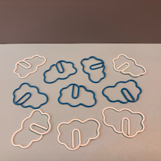 [แพ็ค 10 ชิ้น] คลิปหนีบกระดาษรูปเมฆ คละสี