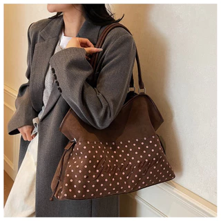 (พร้อมส่ง 🛻) กระเป๋า 𝐺𝑖𝑟𝑙𝑦 𝐷𝑜𝑡 🤲🏻👜👀 กระเป๋าสะพายไหล่ดีไซน์ทรงโค้ง ลายจุดสุดคิ้วท์ สไตล์เกาหลีขนาดใหญ่ ดีไซน์วินเทจ