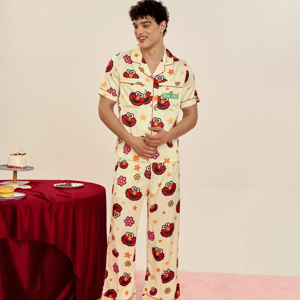 Muslin Pajamas x Sesame Street Collection [Elmo’s Garden] |ชุดนอนใส่เที่ยว ลายสวนของเอลโม่