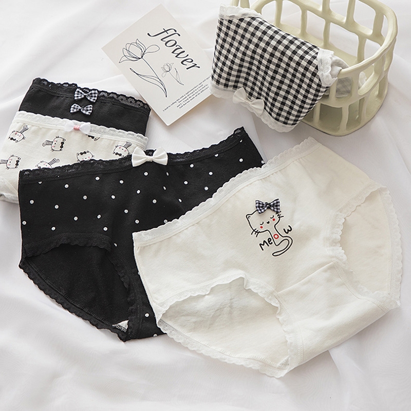 【4 ชิ้น】เรียบง่ายและน่ารัก กางเกงชั้นในผ้าฝ้ายสำหรับสุภาพสตรี เอวกลาง ป้องกันแบคทีเรีย นักเรียนหญิง กางเกงสามเหลี่ย