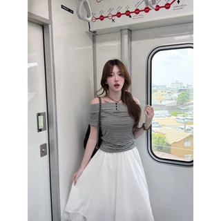 WENDY — Ronnie Off-shoulder top ₊˚⊹ ᰔ เสื้อปาดไหล่ลายทาง