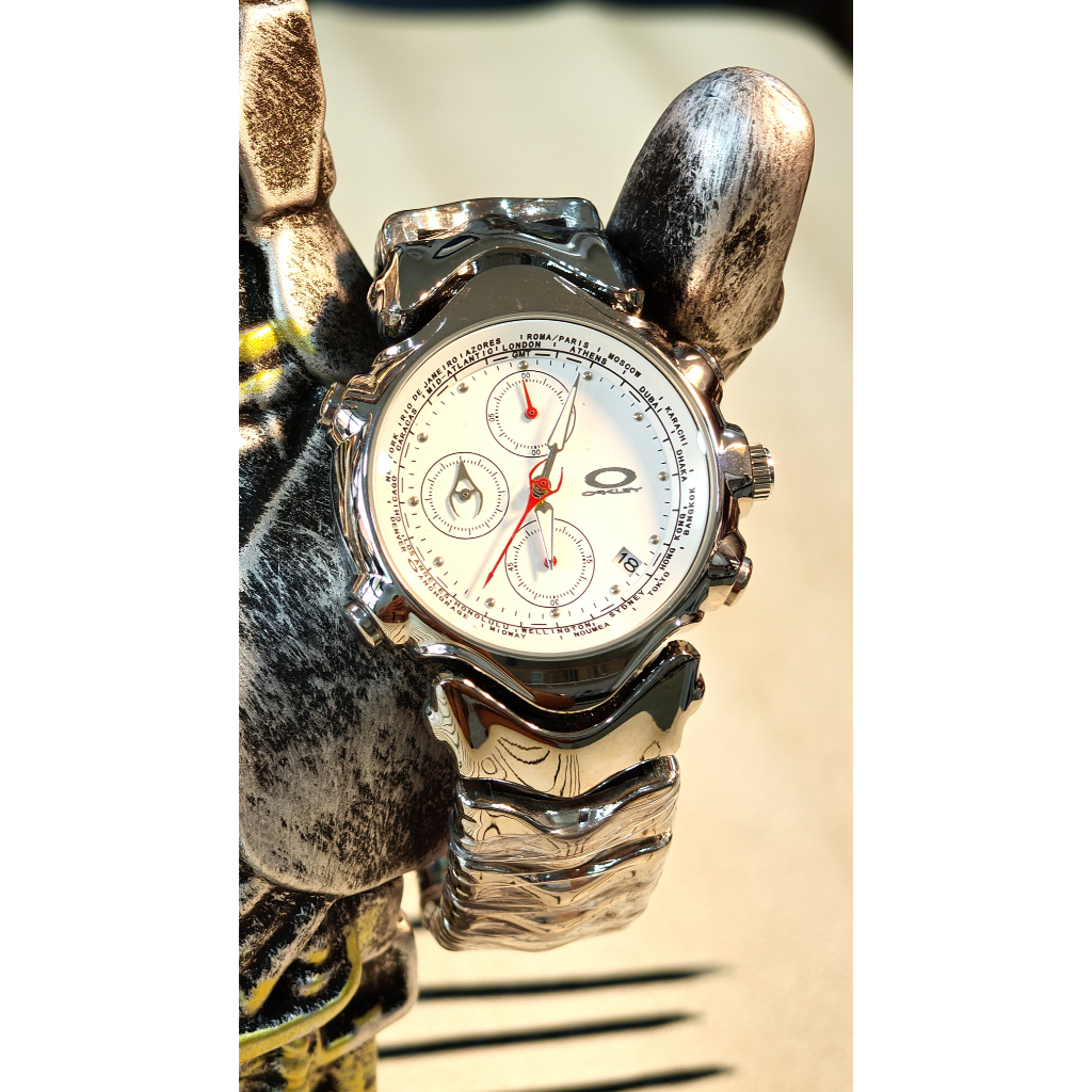 Ok Holeshot watch:นาฬิกาข้อมือสไตล์ Y2K สายสแตนเลสสีเงินโครม หน้าปัดสีขาว ดีไซน์แฟชั่น มินิมอล หรู เ