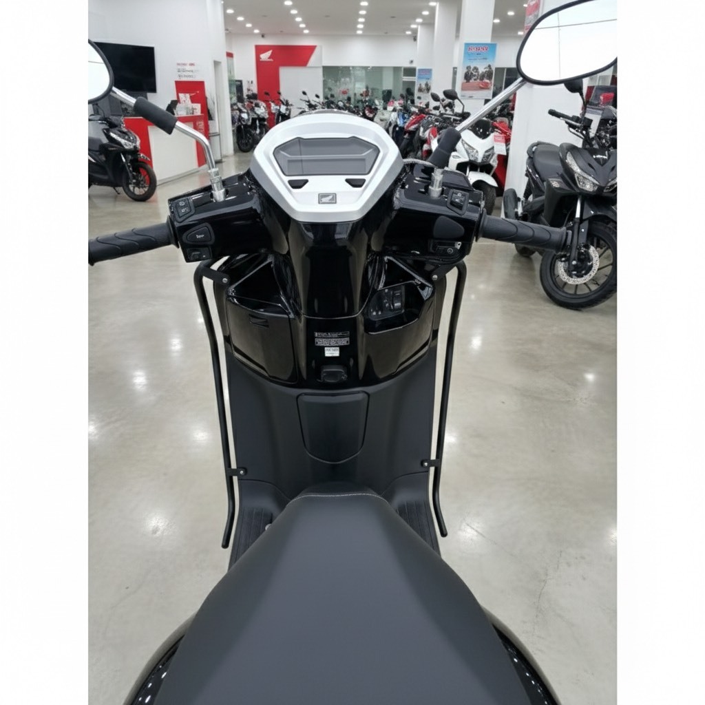 ตะแกรงหลัง GSX 150 R/ S ตะแกรงท้าย/แร็คท้าย เหล็กหนาแข็งแรงพร้อมน๊อตและอุปกรณ์ติดตั้ง Lycan GSX 150R