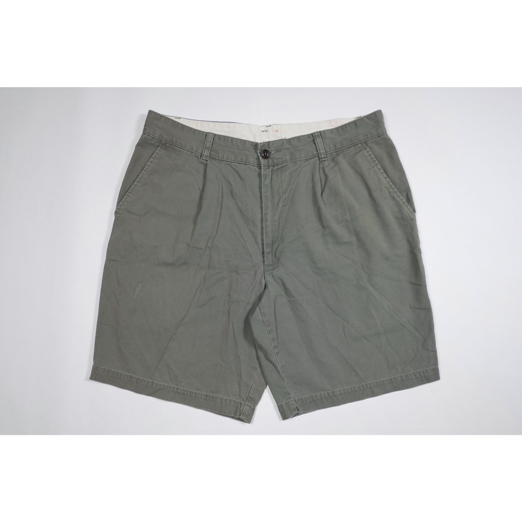 dockers กางเกงขาสั้น ผ้าคอตตอน สีเขียวขี้ม้า เฟด ไซส์ 36.5