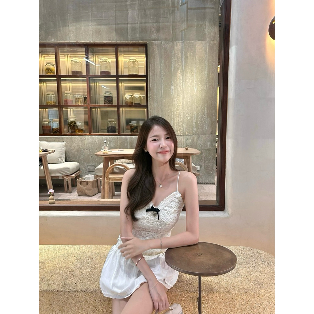 MALISTA - Jenny Lace Top เสื้อลายลูกไม้ผ้านุ่มมาก