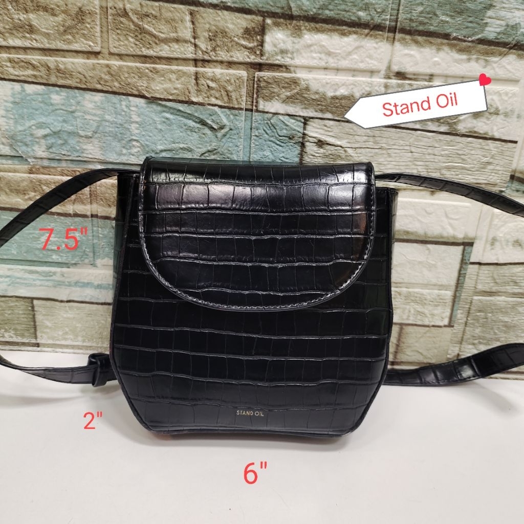 Stand oil CrossbodyBag