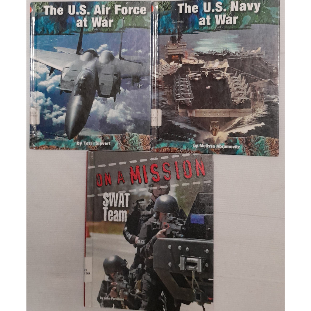 kh152 US Airforce and Navy at War, On Mission หนังสือมือสอง ปกแข็ง ความรู้
