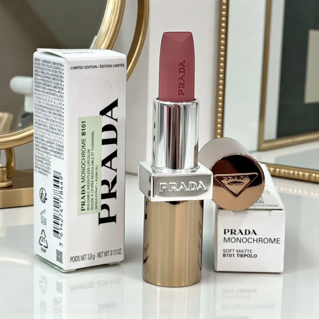 Prada Monochrome Soft Matte Lipstick มีสีและขนาดให้เลือก