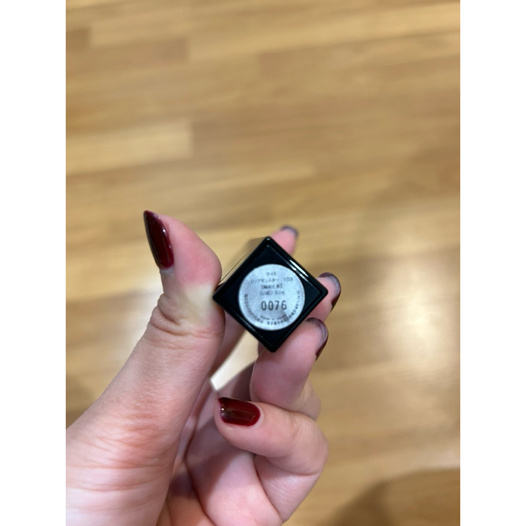 KATE ลิปสติกสีสดชัด ทนเหลือร้าย LIP MONSTER 3g. สี103 ใช้ไปหนึ่งครั้งถ้วน