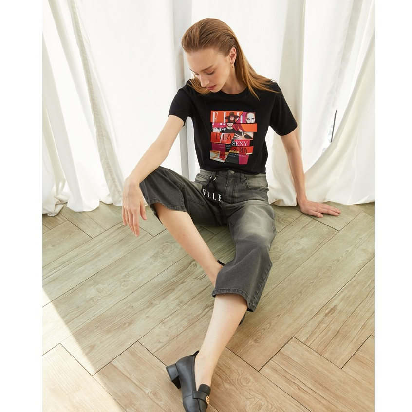 ELLE เสื้อยืดคอกลม ผ้า COTTON แขนสั้น ทรง BASIC ลายกราฟฟิค LIMITED EDITION 80 YEARS W3K718( สีดำ)
