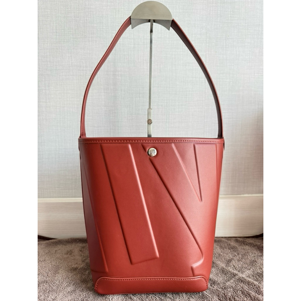 👜กระเป๋าทรงถัง( Relly the bag )👜 มือ2️⃣ สีเแดง สวย สะอาด(ไม่มีตำหนิใดๆ)