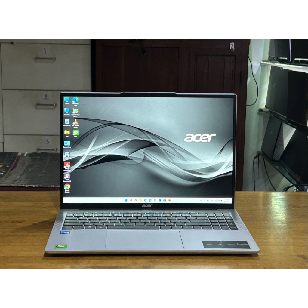 Acer Aspire Lite16 AL16-52P-331E i3 13th SSD ประกันยาว12/2027