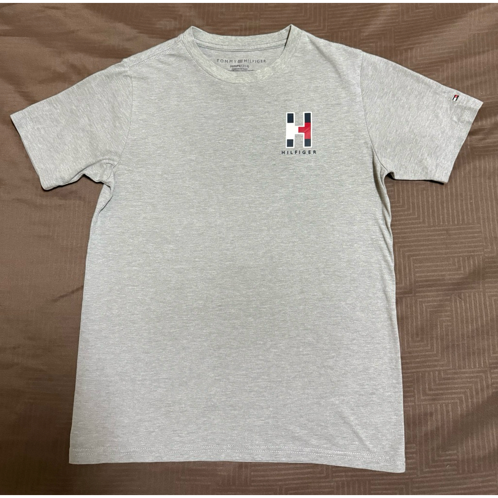 Tommy Hilfiger ของแท้ มือสอง