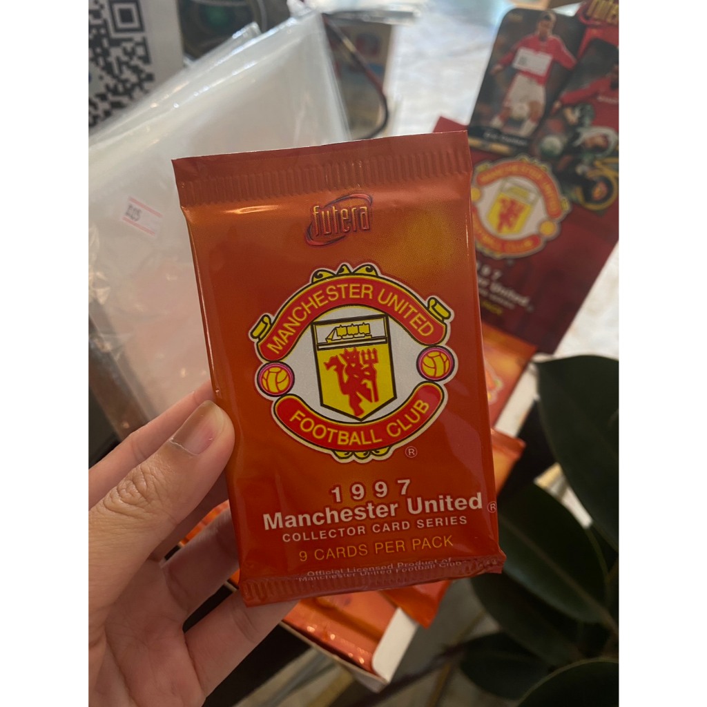 การ์ดฟุตบอล Futera Manchester United Collector Card Series ปี 1997 แบบสุ่มการ์ด 1 ซอง การ์ดสะสม