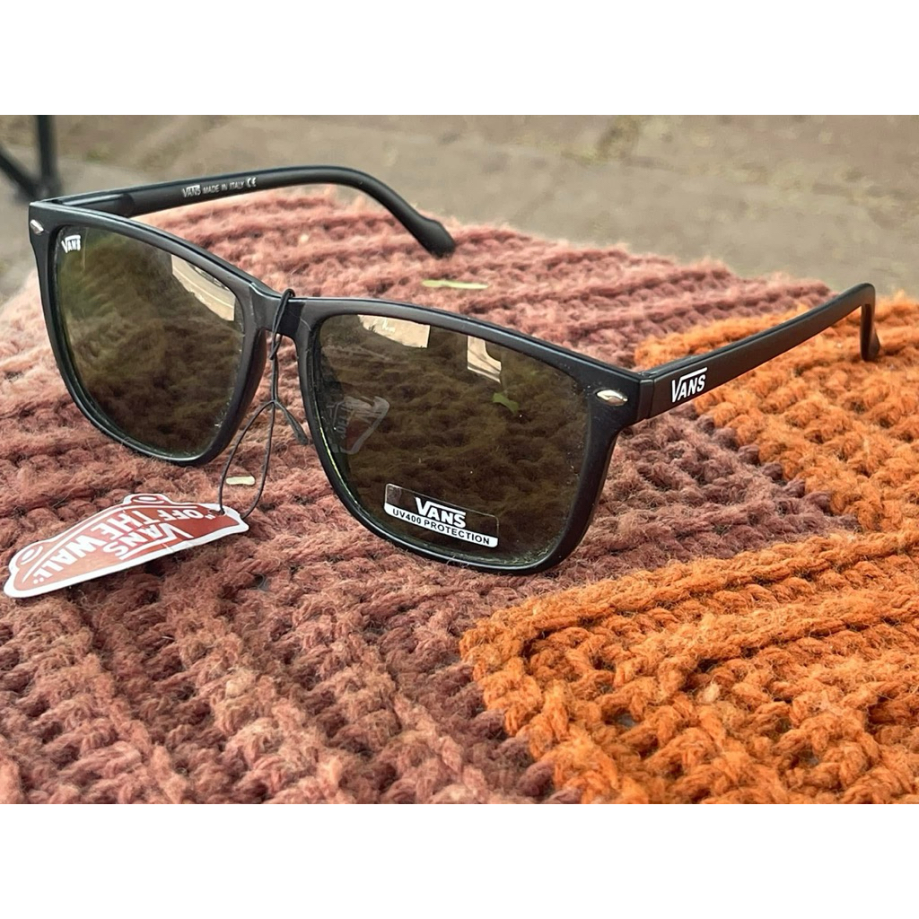 แว่น van⚡️ นำเข้า Japan 🇯🇵 เลนส์กระจกแท้ กันแสง uv 400 Elsby Shades Matte Black and blue Sunglasses Unisexส่งในไทย