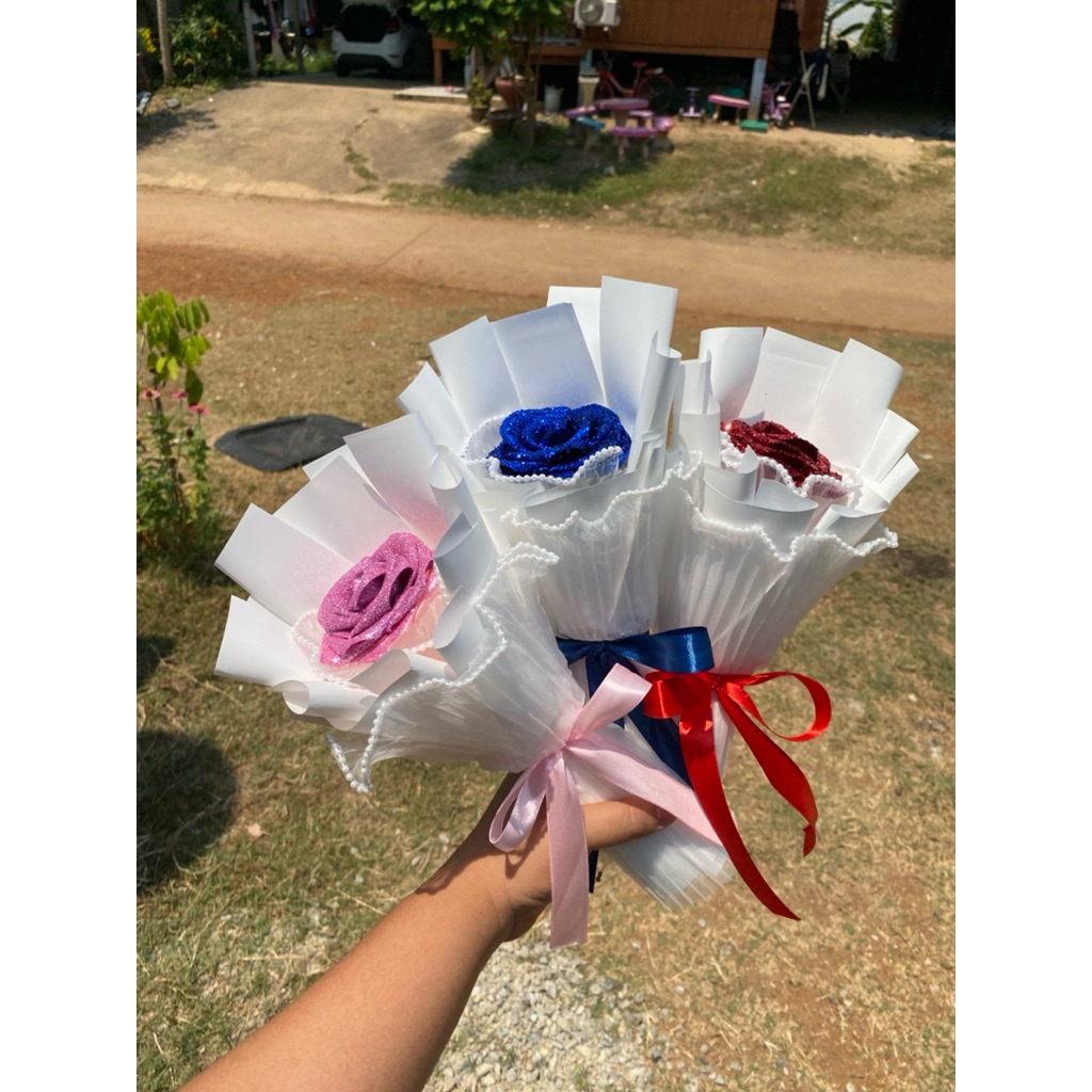 กุหลาบกลิตเตอร์  1 ดอกช่อสีขาวน่ารักๆ