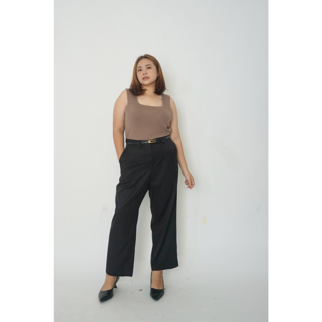 Sonthaya plus size เสื้อแขนกุดสาวอวบ เสื้อยืดแขนกุดไซส์ใหญ่ 2xl - 5xl
