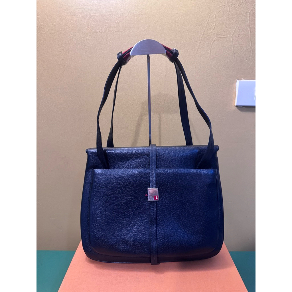 Bally Shoulder Bag แท้ 100% (Authentic Leather)