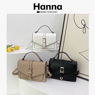 Hanna กระเป๋าสะพายไหล่ ทรงสี่เหลี่ยม ขนาดเล็ก แบบพกพา เข้ากับทุกการแต่งกาย กระเป๋ารุ่น กระเป๋าตังค์ ผู้หญิง หนังกันน้ำ