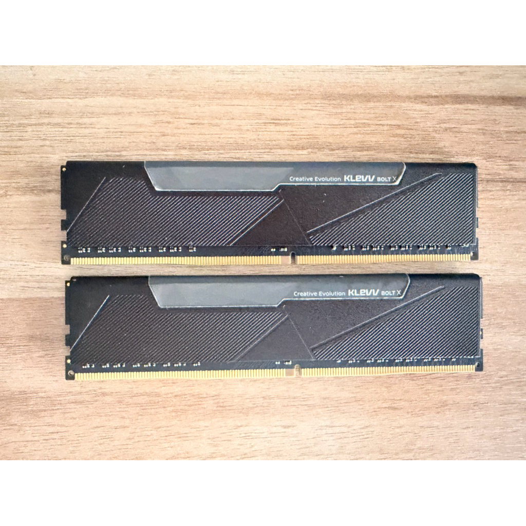 Ram klevv bolt x ddr4 16g 8x2 bus 3200