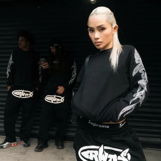 Cruehawts เสื้อยืดแขนยาว / Embroidery Logo CTL02