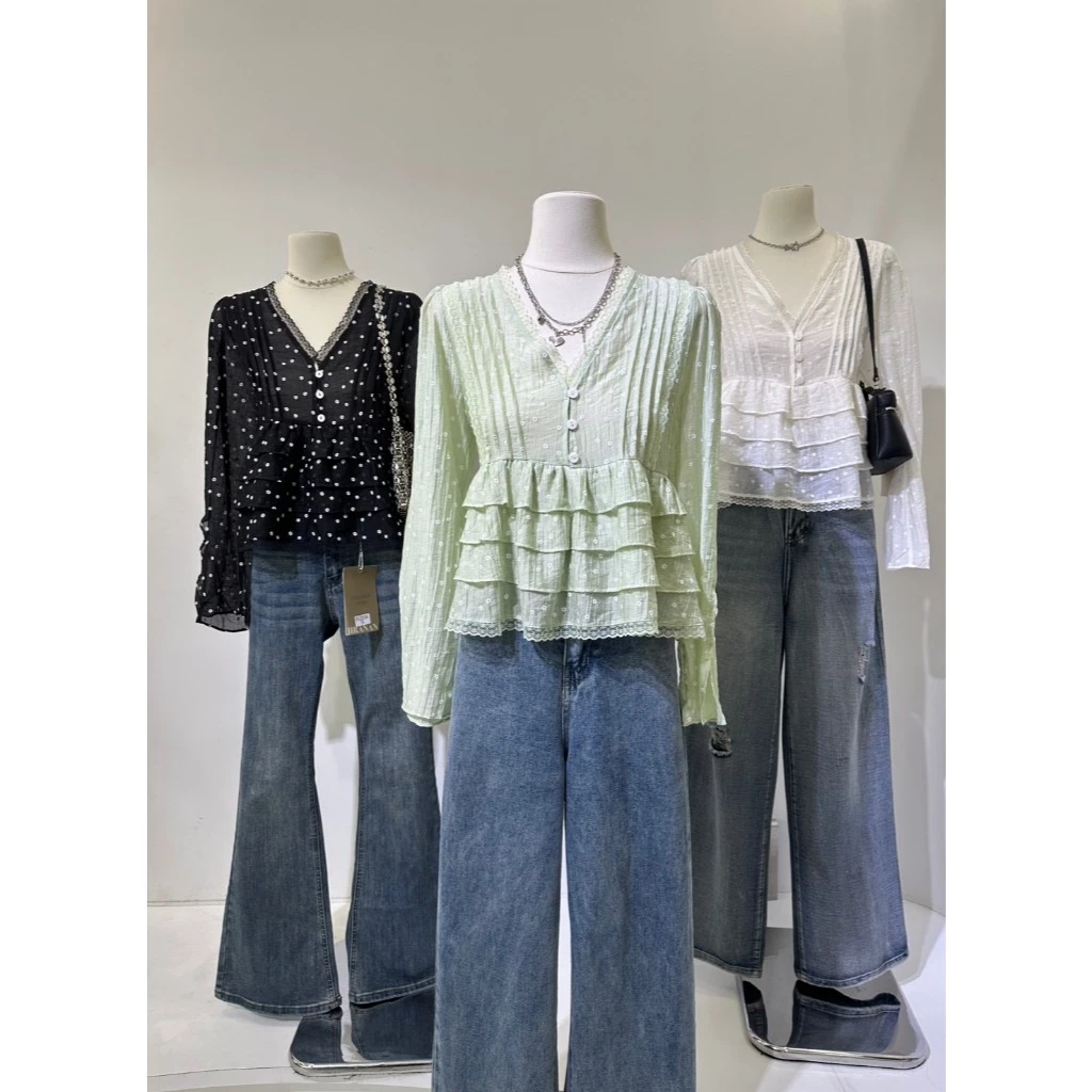B660 | เสื้อแขนยาวลูกไม้ปักดอก ดีเทลระบาย ใส่แล้วหวานละมุน ดูแพงมาก