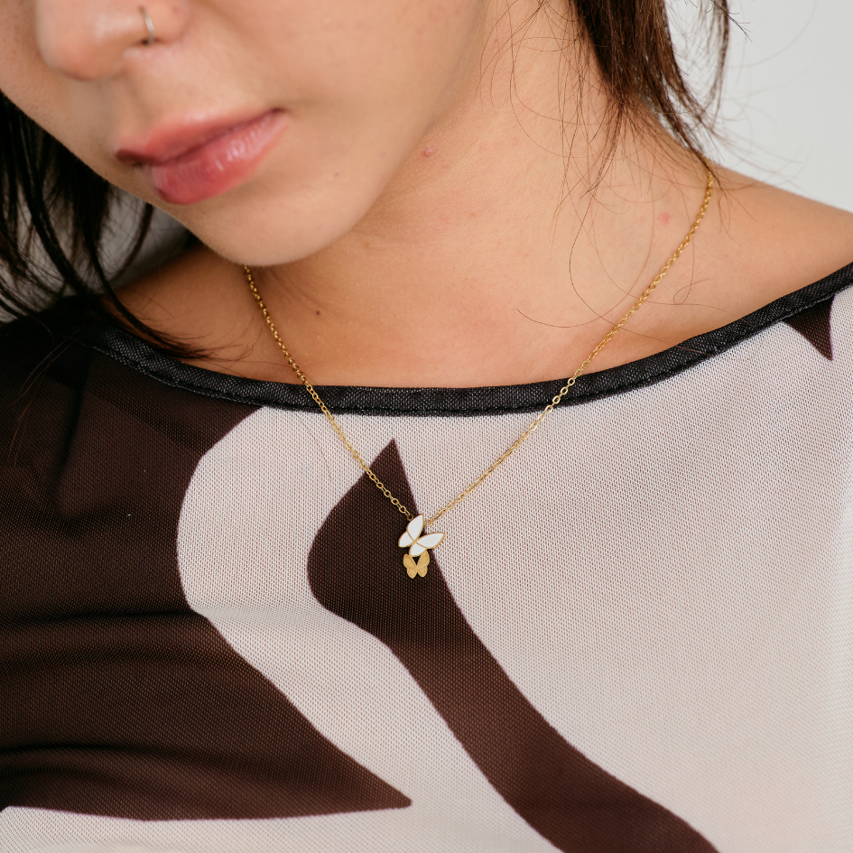 Bemet Twin flutter necklace สร้อยคอสแตนเลส