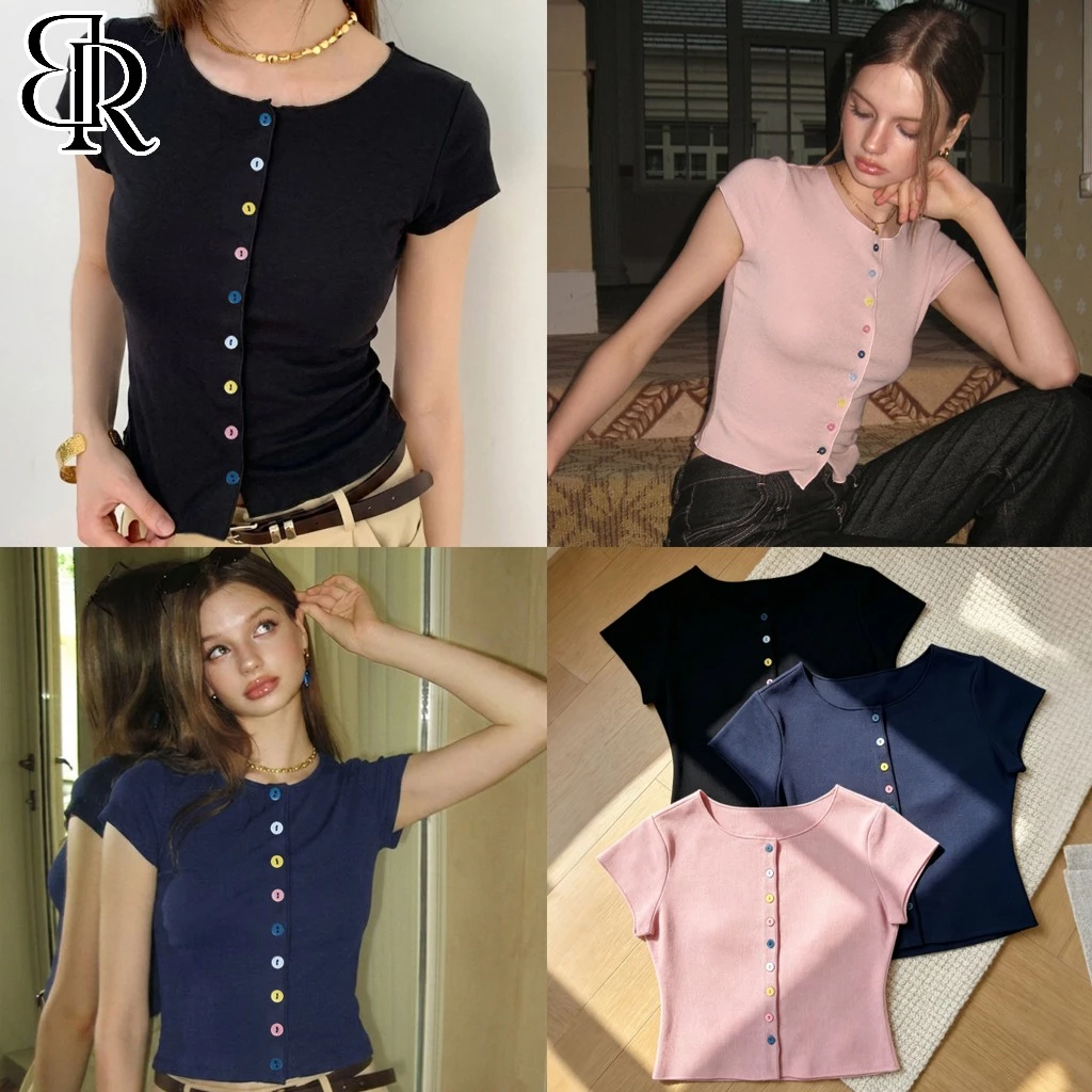 B&R พร้อมส่ง เสื้อยืดแขนสั้นคอกลมสำหรับผู้หญิง เสื้อครอปเข้ารูปไซส์ใหญ่ ปุ่มสีสันสดใสสไตล์เรโทร ขนาด M-2XL