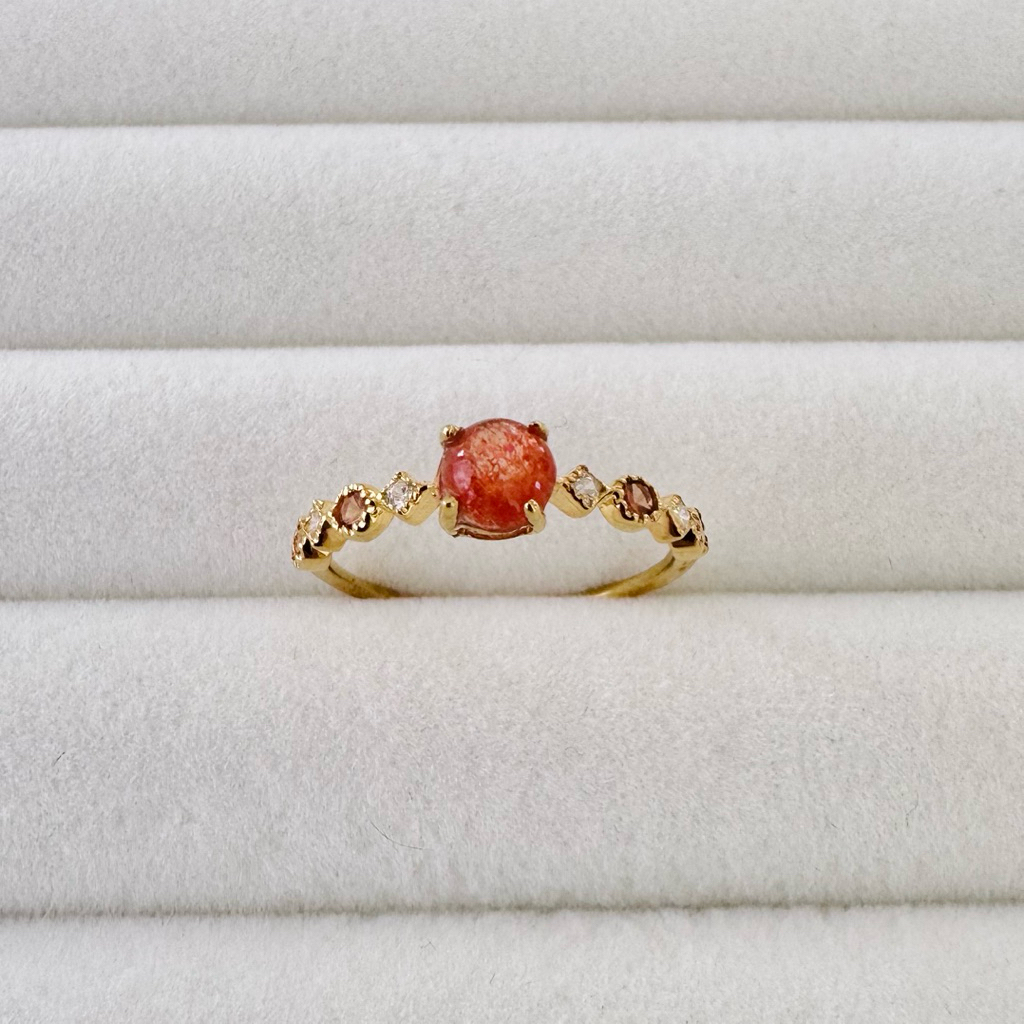 แหวนเงินแท้ 925 ฝังพลอยซันสโตน(Sunstone) ขนาด 5 มิล บ่าข้างซิทริน(Citrine) สลับเพชร cz