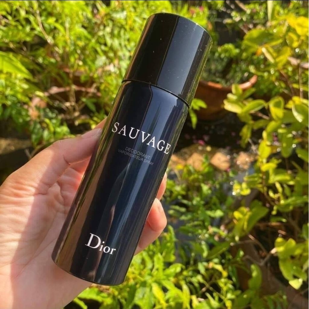 สเปรย์ดับกลิ่นกาย Dior Sauvage Spray Deodorant ขนาด 150 มล.